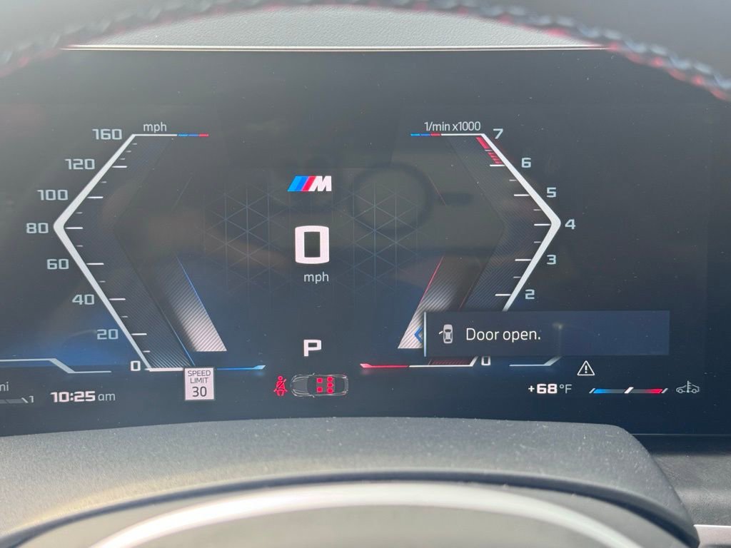 Used 2025 BMW X6 M60i w/ Parking Assistance Package image 24