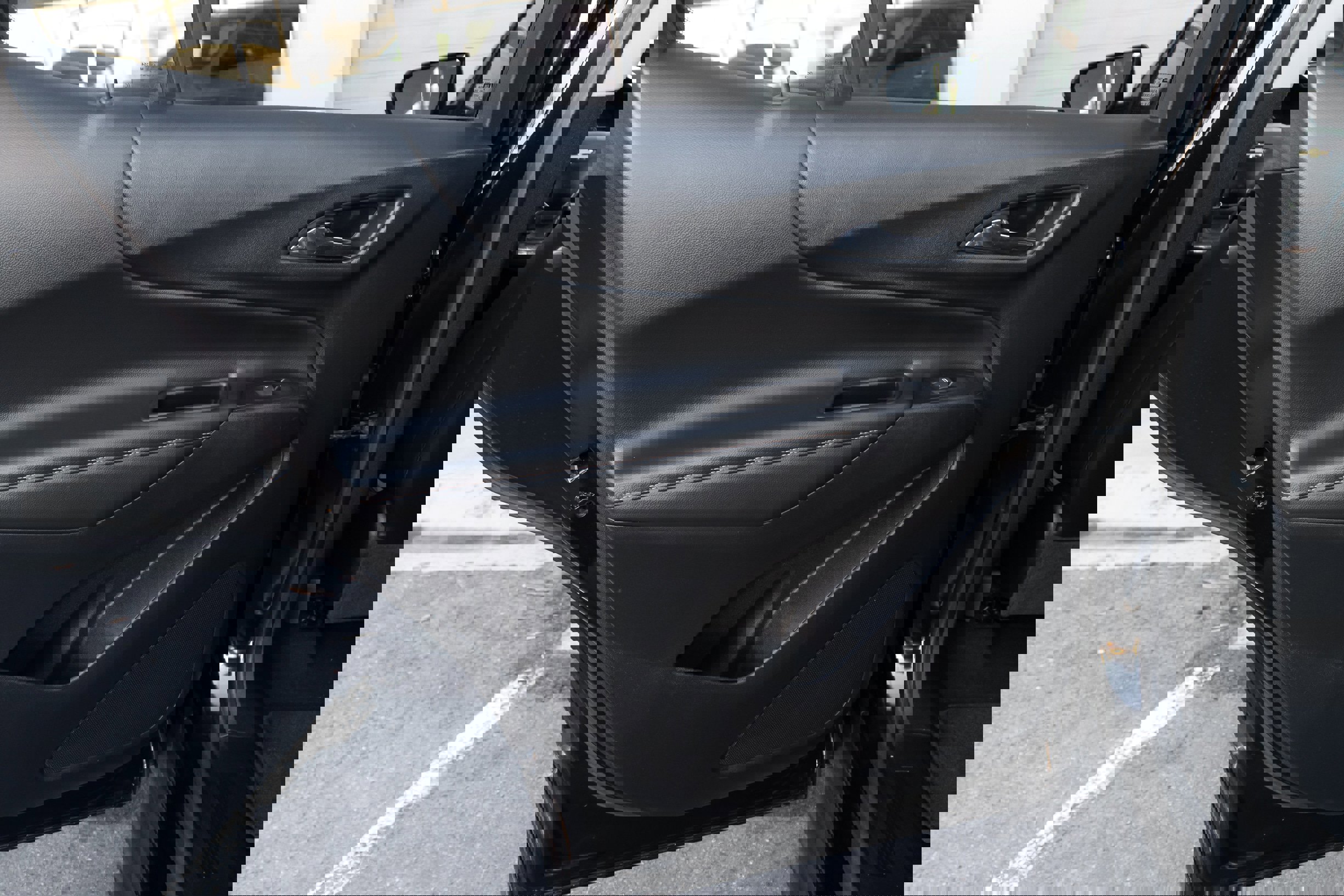 Used 2019 Chevrolet Equinox Premier image 12