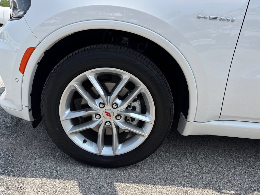 Certified 2024 Dodge Durango R/T w/ Trailer Tow Group IV AWD/4WD image 42