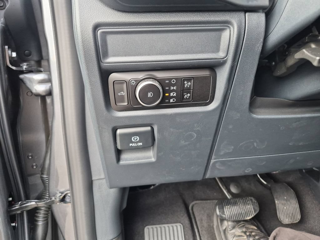 Used 2026 Ford F150 STX w/ Equipment Group 200A RWD image 19