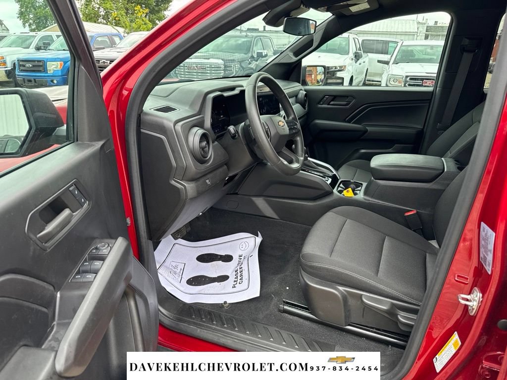 Used 2024 Chevrolet Colorado W/T w/ WT Convenience Package AWD/4WD image 10