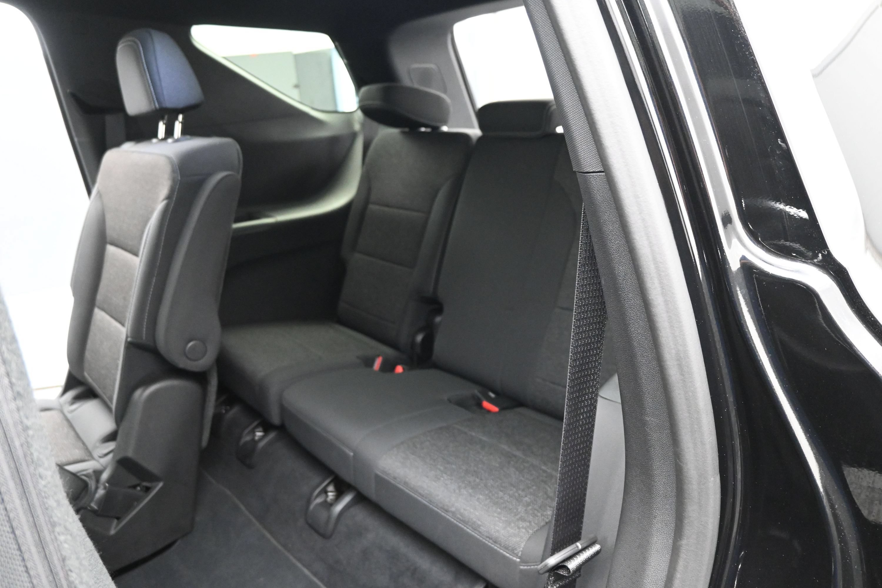 Certified 2026 Chevrolet Traverse LT FWD image 19