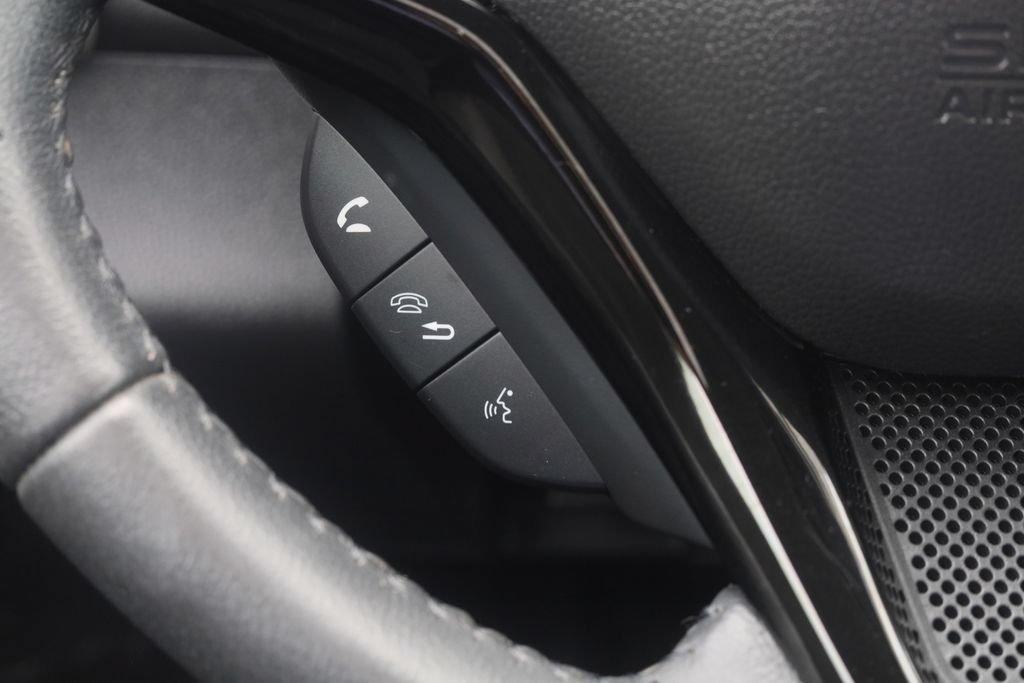Used 2017 Honda HR-V EX-L image 9