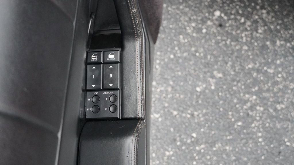 Used 1993 Cadillac Allante image 15