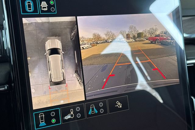 New 2026 GMC Yukon Elevation image 25