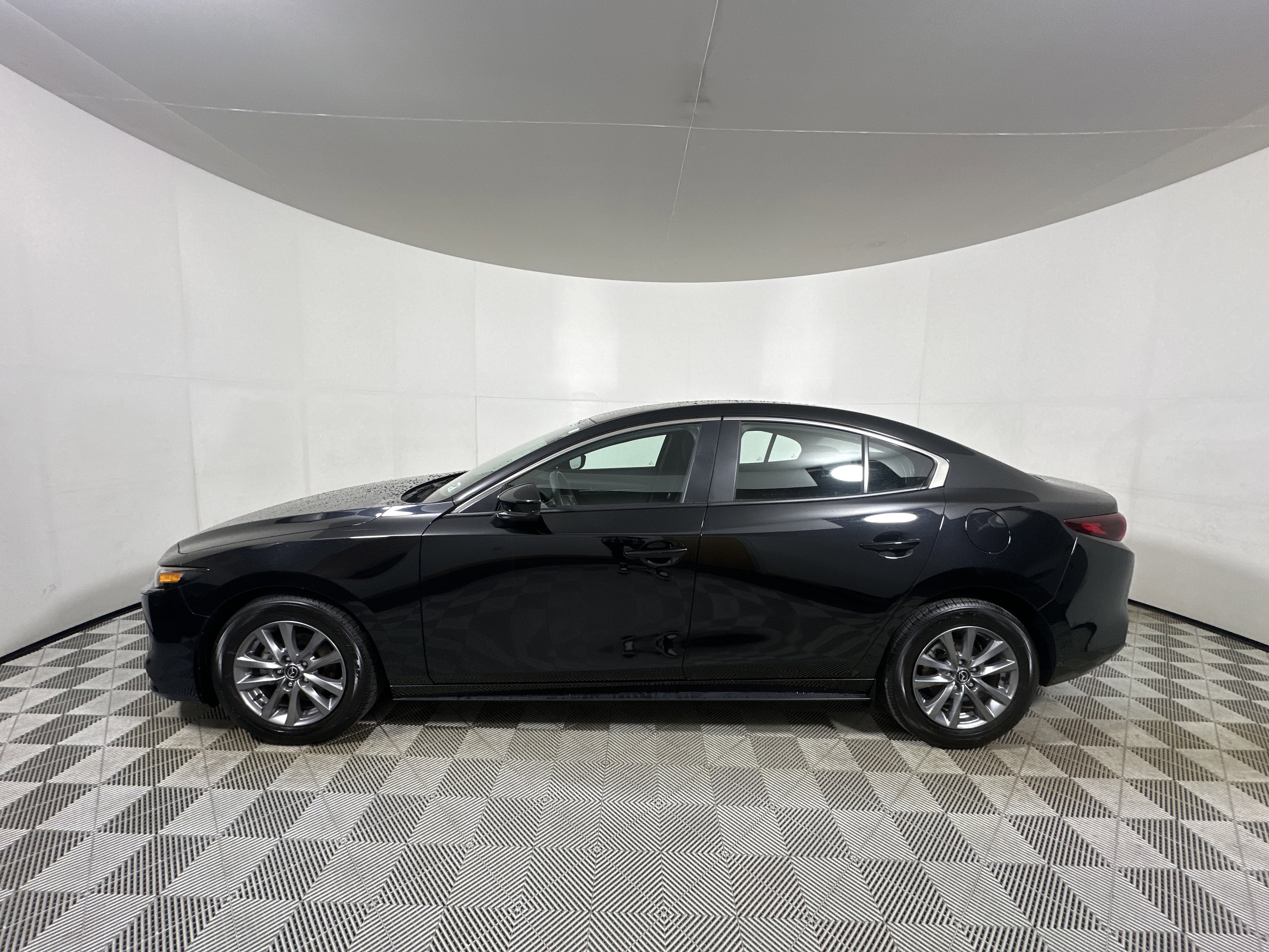 Certified 2025 MAZDA MAZDA3 s image 4