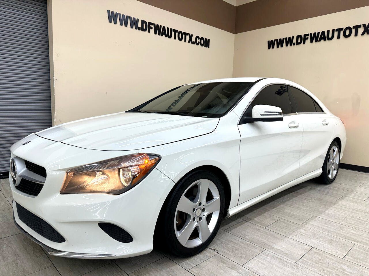 Used 2017 Mercedes-Benz CLA 250 4MATIC image 2