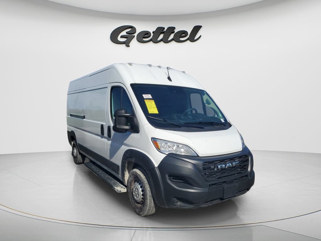 Used 2025 RAM ProMaster 2500 FWD image 3