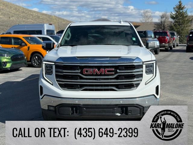 Used 2023 GMC Sierra 1500 SLT w/ SLT Convenience Package image 9