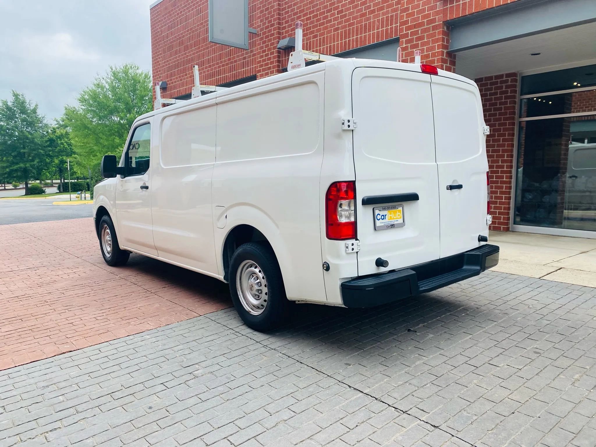 Used 2015 Nissan NV 1500 S w/ Power Package image 4