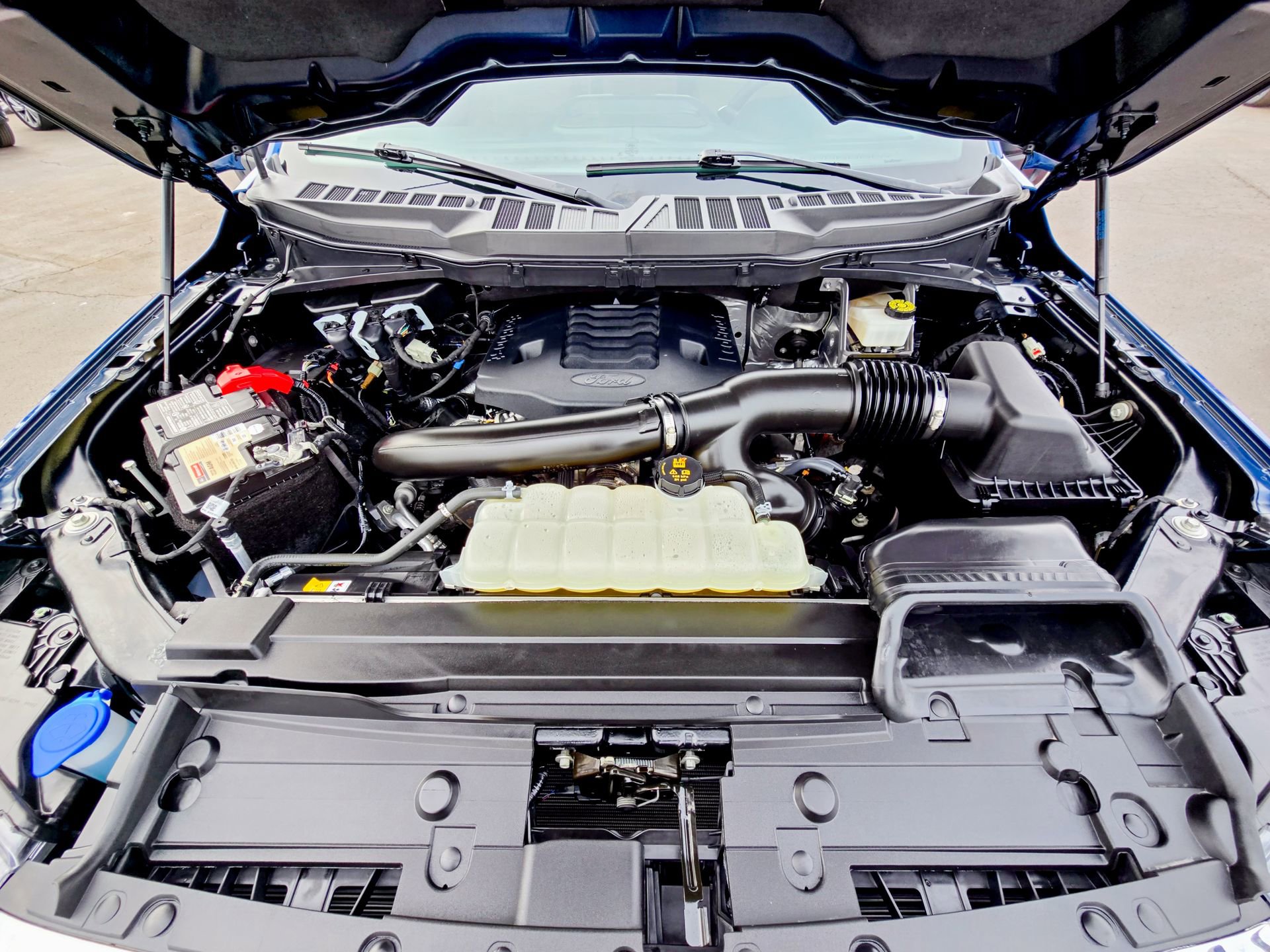 Used 2023 Ford F150 XLT w/ Trailer Tow Package image 41