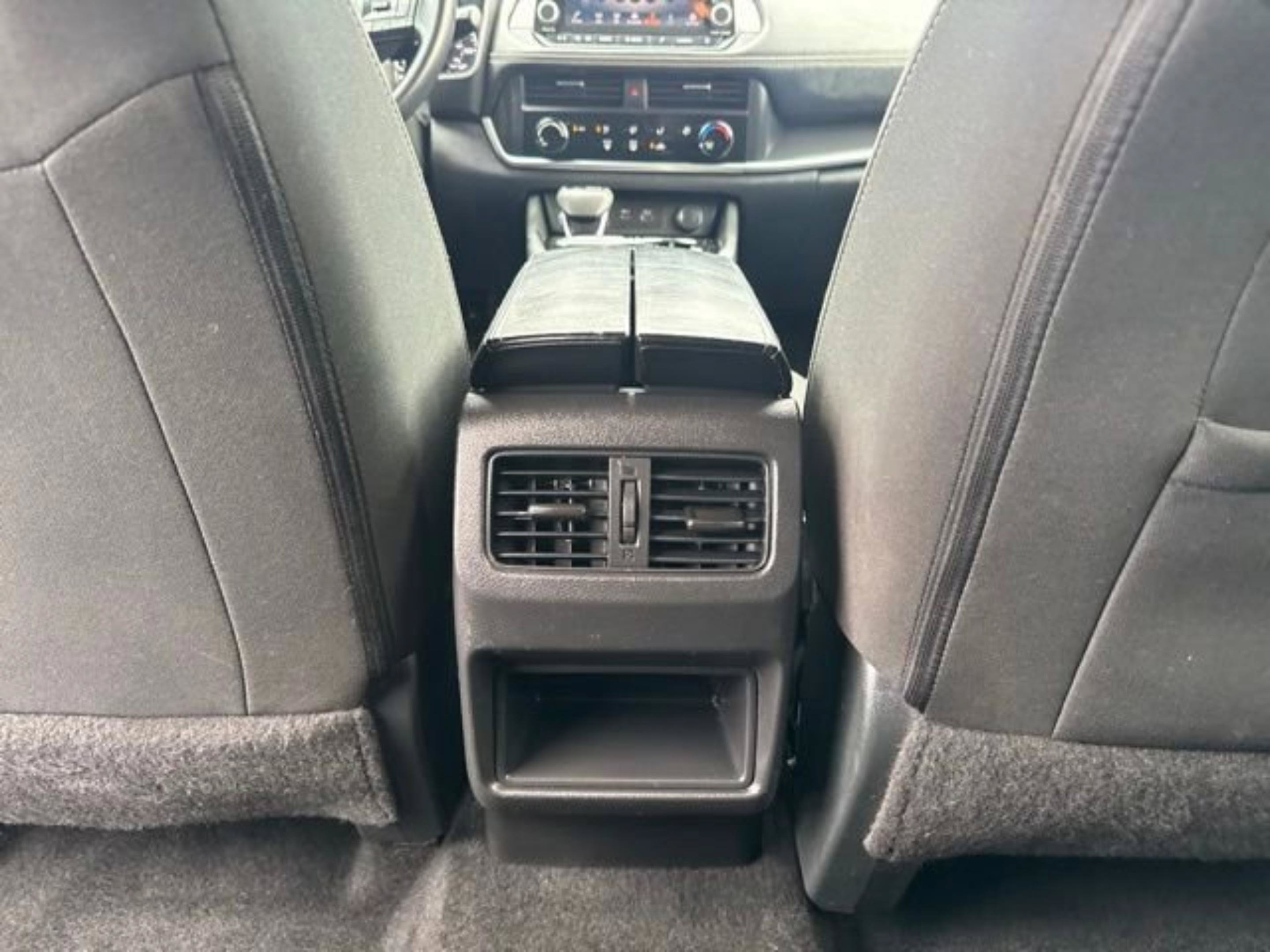 Used 2023 Nissan Rogue S AWD/4WD image 27