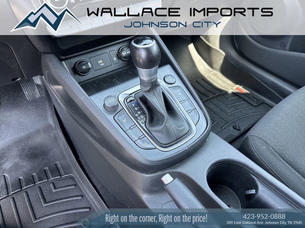 Used 2022 Hyundai Kona SEL w/ Convenience Package AWD/4WD image 19