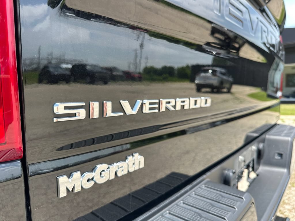 Used 2023 Chevrolet Silverado 1500 RST w/ Z71 Off-Road Package AWD/4WD image 42