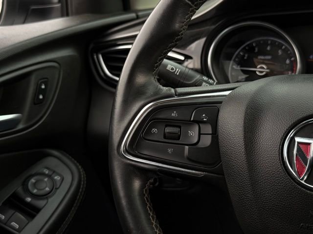 Used 2021 Buick Encore GX Select image 9