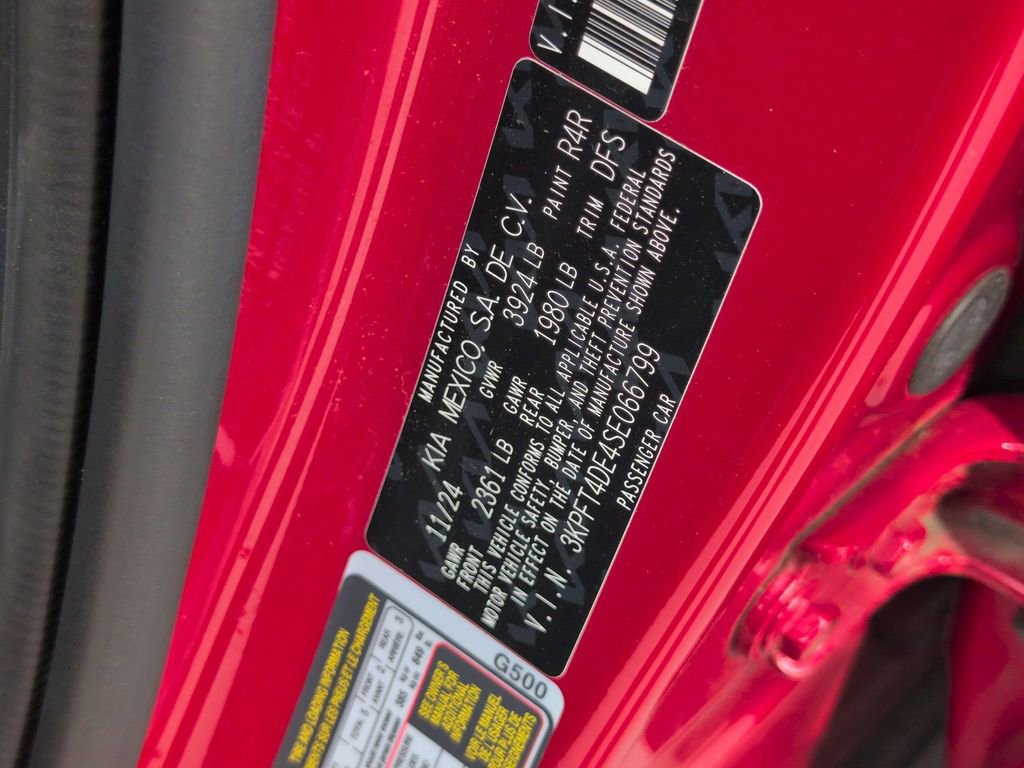 Used 2025 Kia K4 LXS image 34