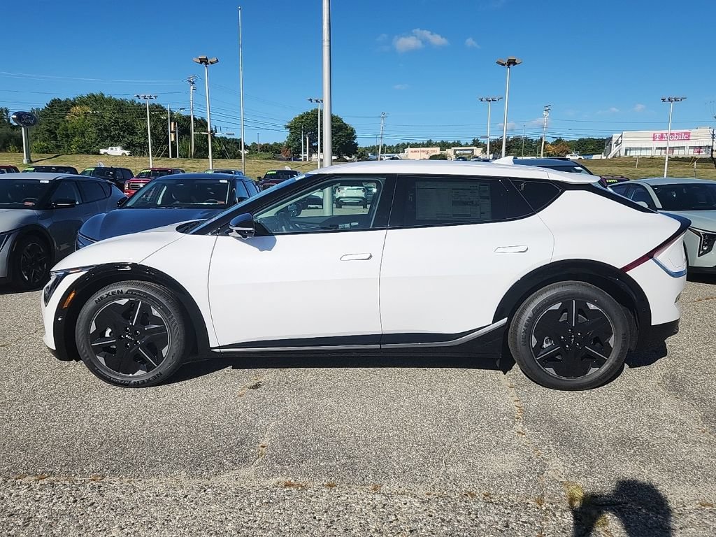 New 2026 Kia EV6 Wind AWD/4WD image 4