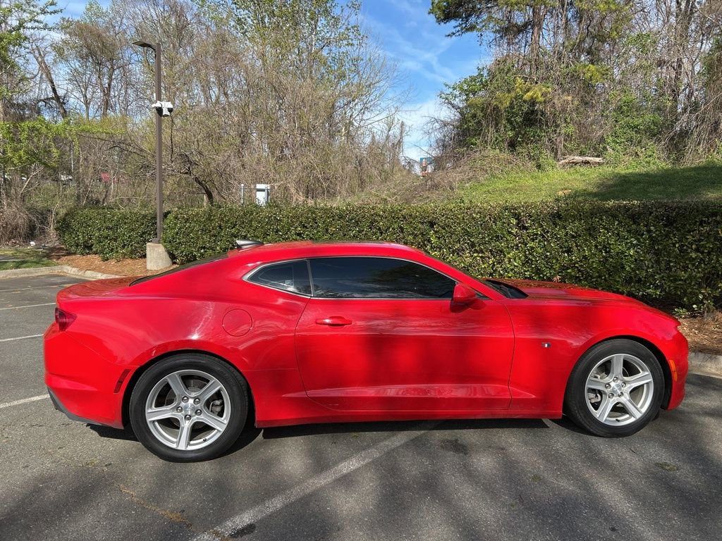 Used 2023 Chevrolet Camaro LT image 24