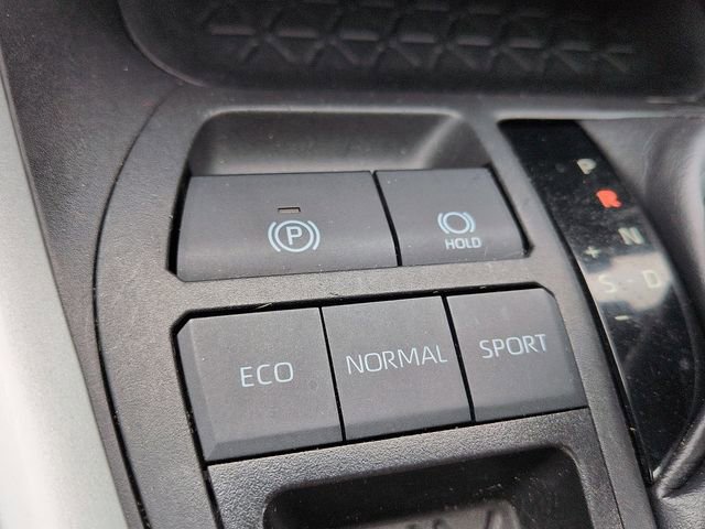 Certified 2024 Toyota RAV4 XLE w/ Convenience Package FWD image 25