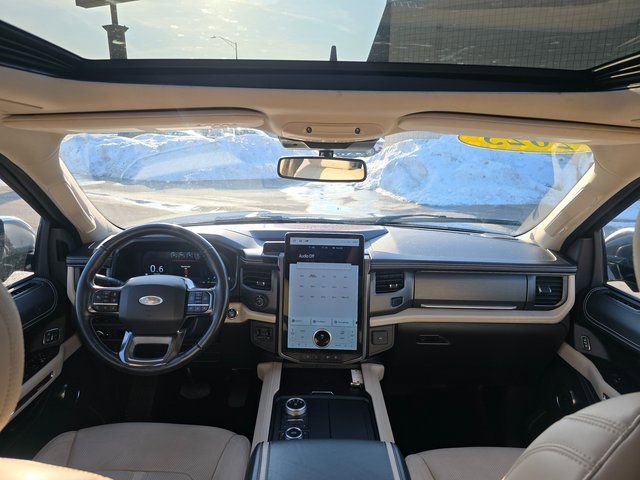 Used 2023 Ford Expedition Max Platinum AWD/4WD image 18