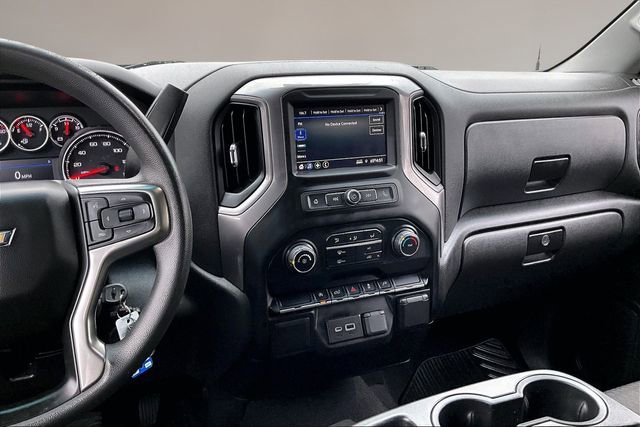 Used 2022 Chevrolet Silverado 1500 Custom w/ Safety Confidence Package image 9