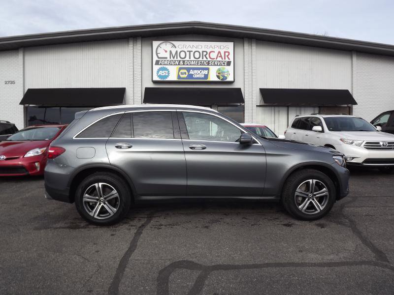 Used 2019 Mercedes-Benz GLC 300 300 4MATIC image 6