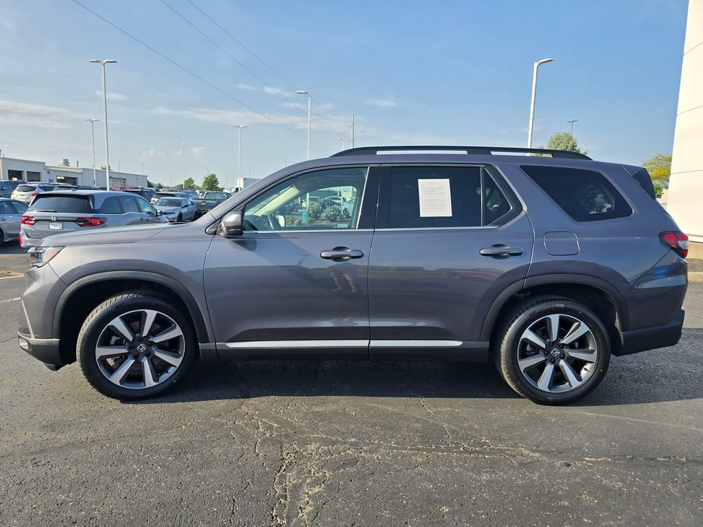 Certified 2023 Honda Pilot Touring image 5