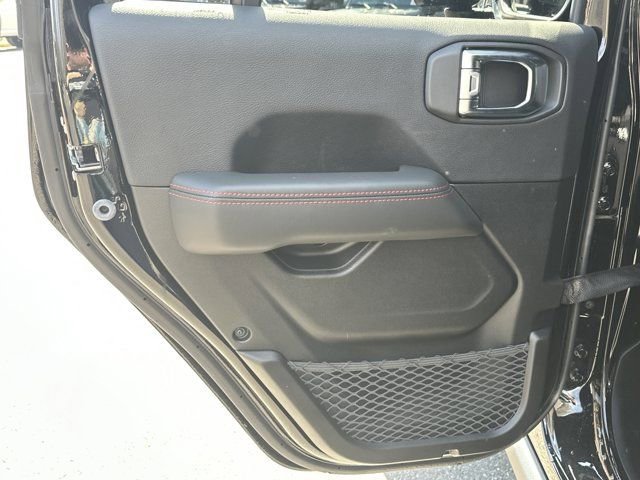 New 2026 Jeep Wrangler Unlimited Rubicon image 18