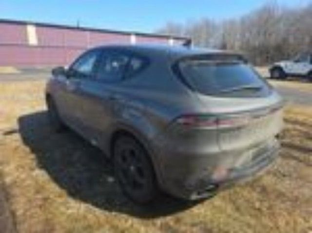 Used 2024 Dodge Hornet R/T w/ R/T Blacktop Package image 3