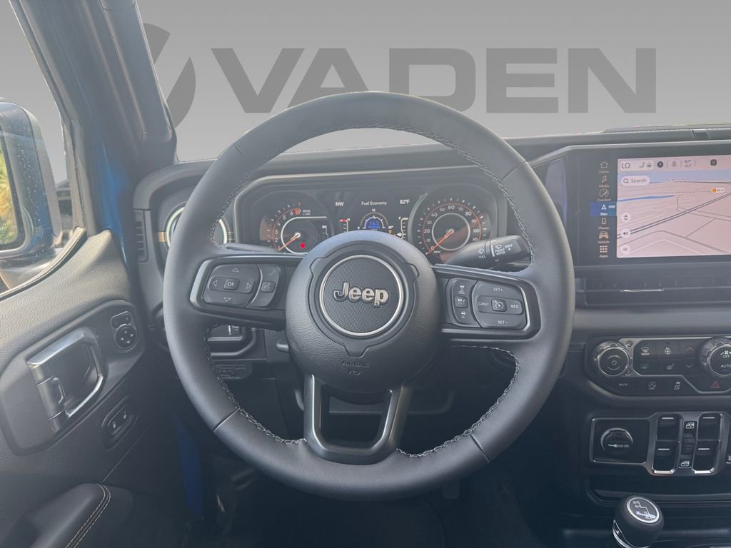 New 2025 Jeep Gladiator Sport image 13