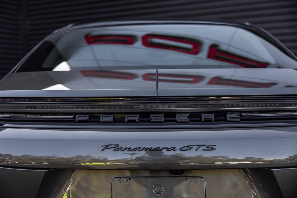 Certified 2025 Porsche Panamera GTS image 24