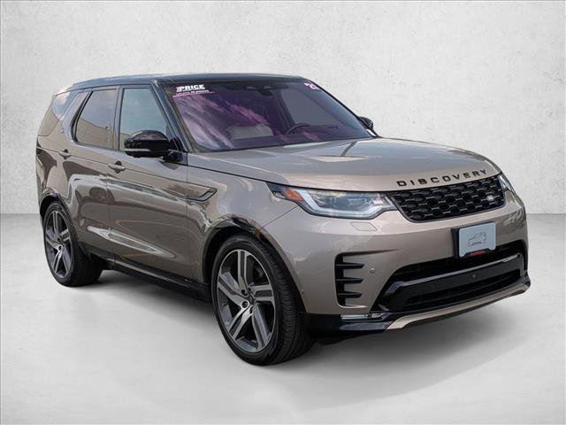 Used 2021 Land Rover Discovery HSE R-Dynamic AWD/4WD image 3