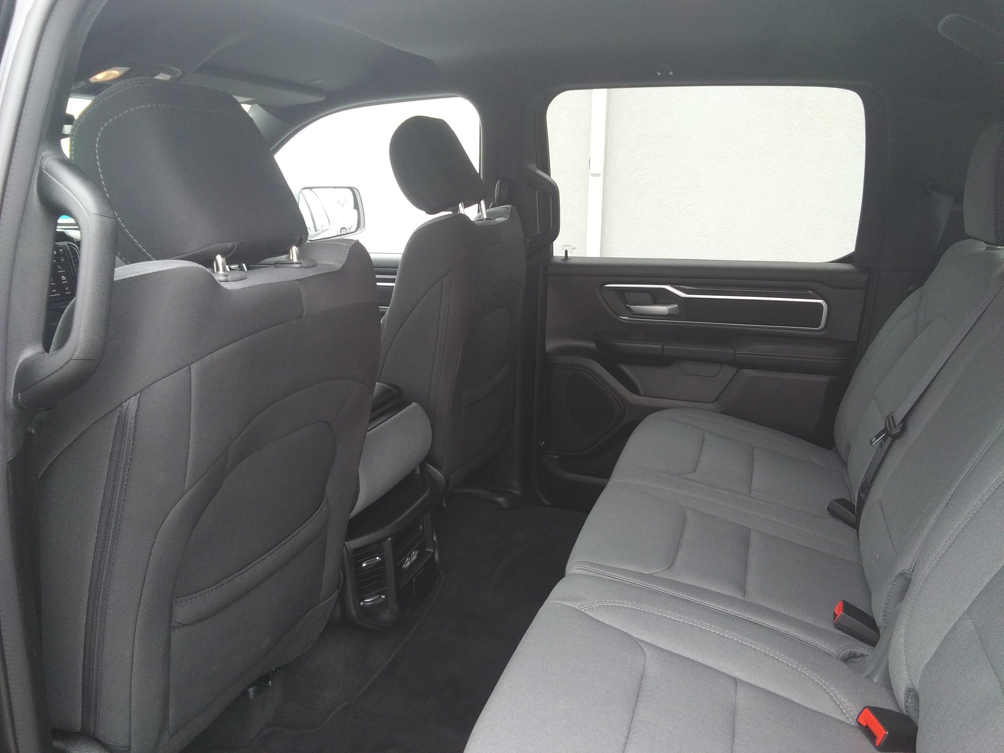 Used 2023 RAM 1500 Big Horn AWD/4WD image 9