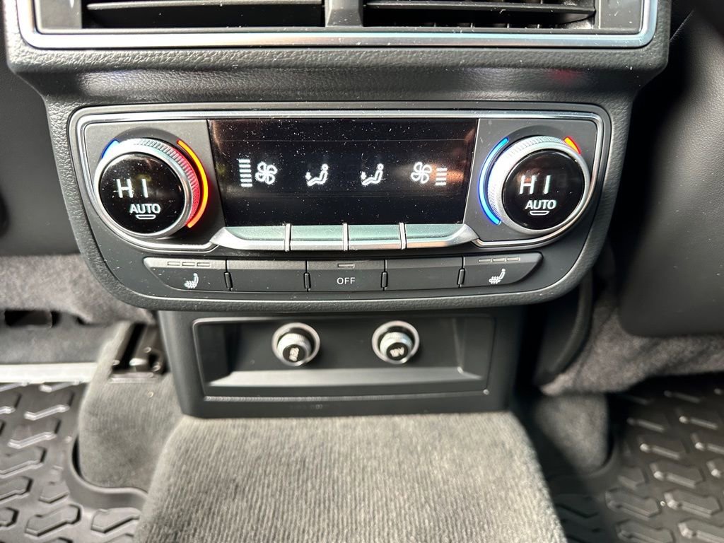 Used 2019 Audi Q7 3.0T Premium Plus w/ Premium Plus Package image 14