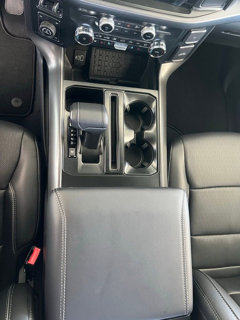 New 2025 Ford F150 Lariat w/ Equipment Group 501A Mid image 13