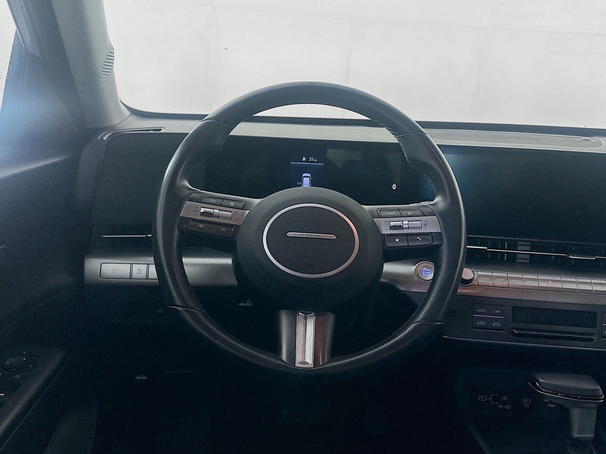 Used 2024 Hyundai Kona SEL AWD/4WD image 18