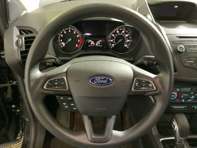 Used 2018 Ford Escape SE image 16
