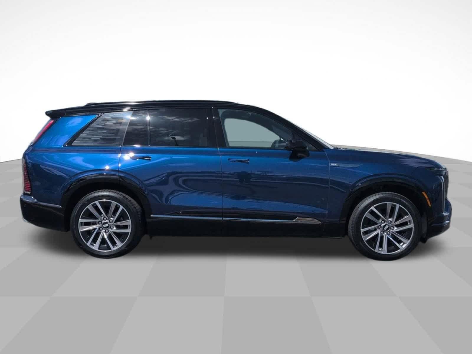 Used 2026 Cadillac Vistiq Sport AWD/4WD image 4