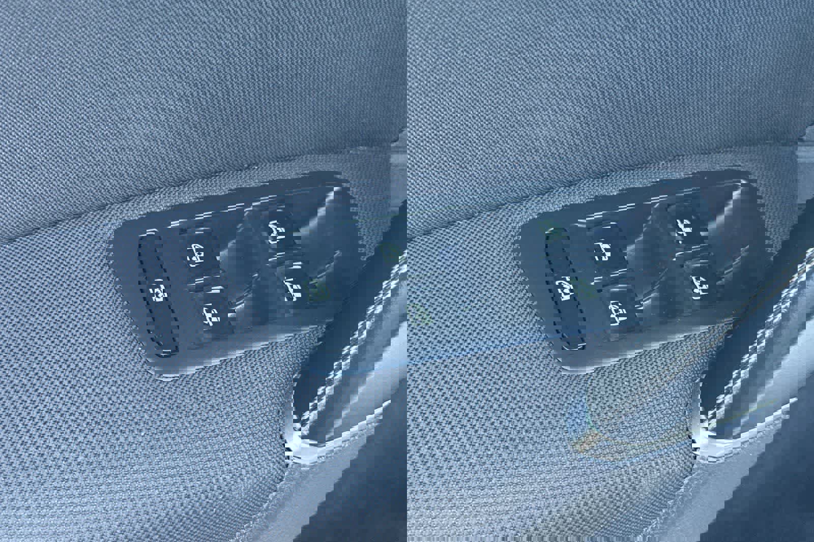 Used 2019 Volkswagen Golf S image 14