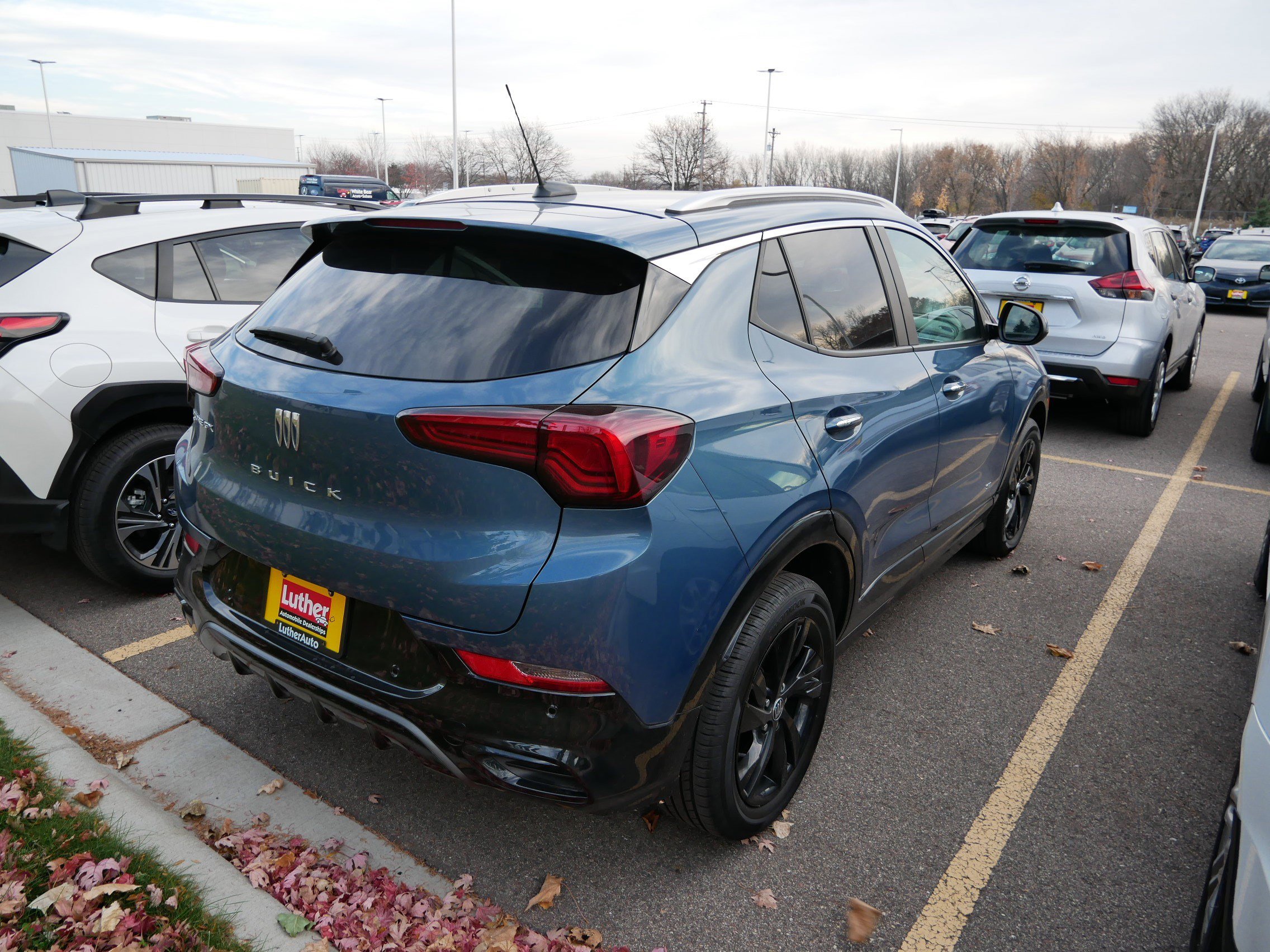 Used 2025 Buick Encore GX Sport Touring w/ Advanced Technology Package image 5