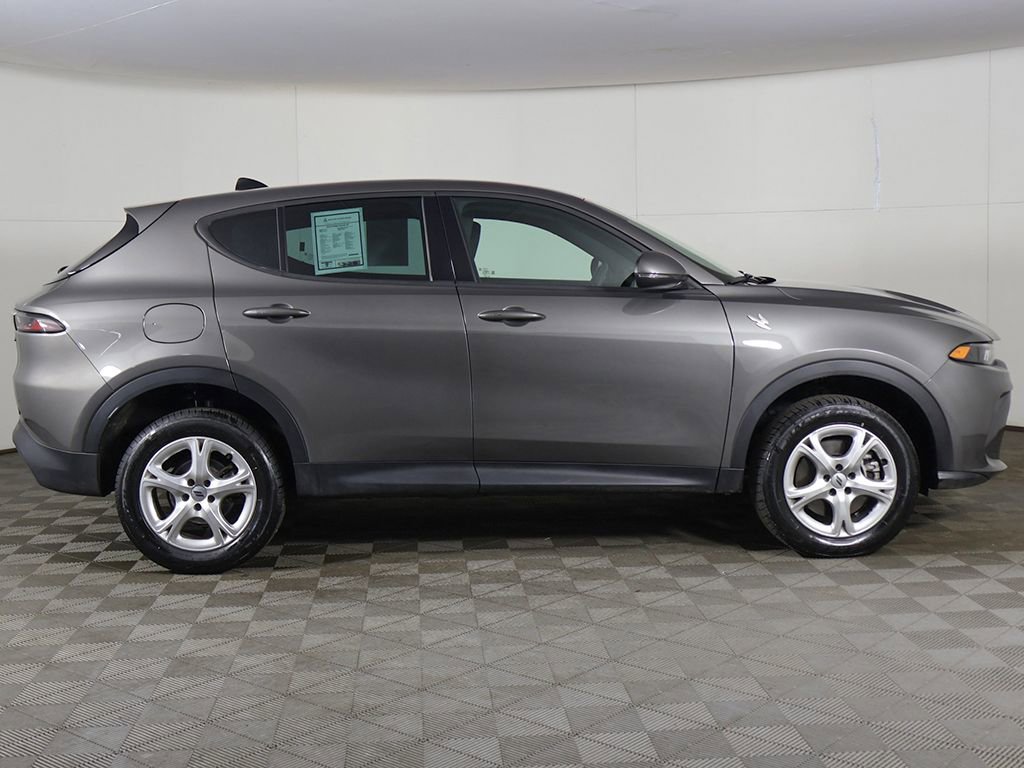 Used 2024 Dodge Hornet GT w/ Cold Weather Group image 17