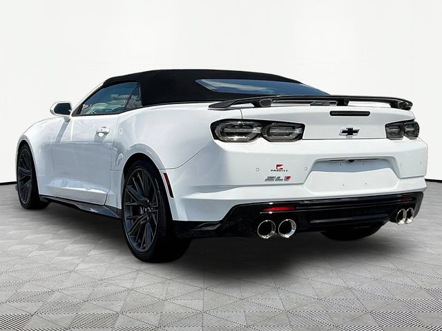 Used 2021 Chevrolet Camaro ZL1 RWD image 5