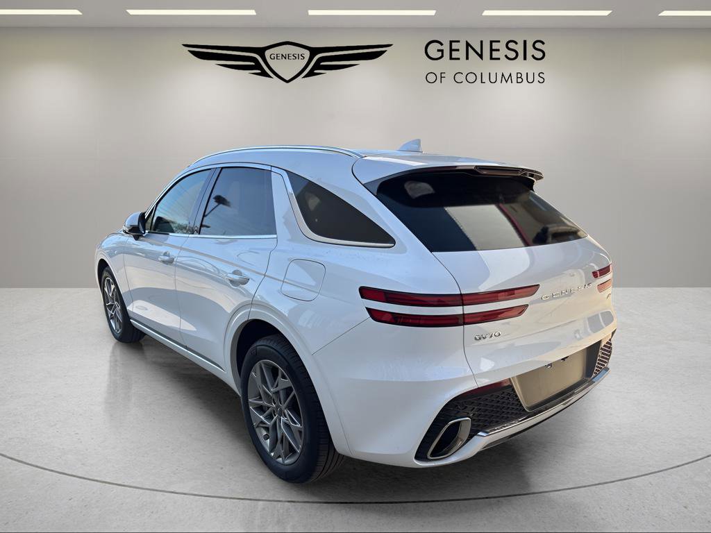 Used 2025 Genesis GV70 2.5T AWD/4WD image 3