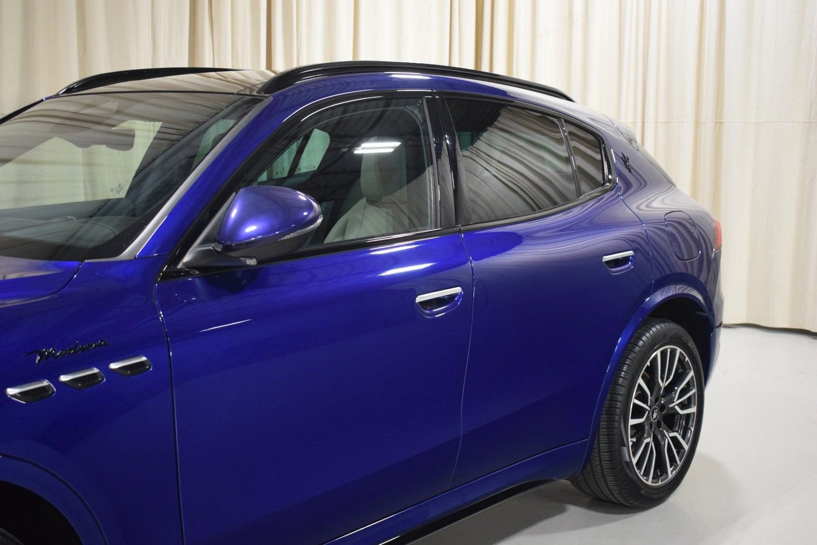 Used 2023 Maserati Grecale Modena AWD/4WD image 2