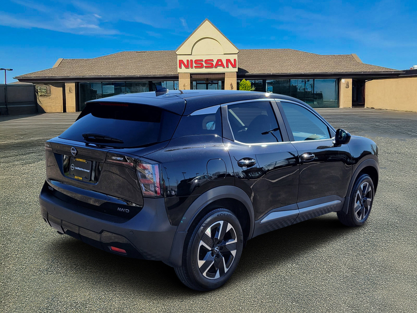 Certified 2025 Nissan Kicks SV AWD/4WD image 4