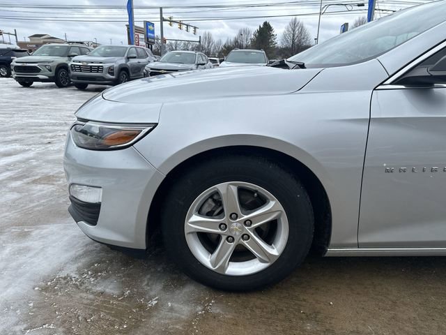 Used 2021 Chevrolet Malibu LS image 34