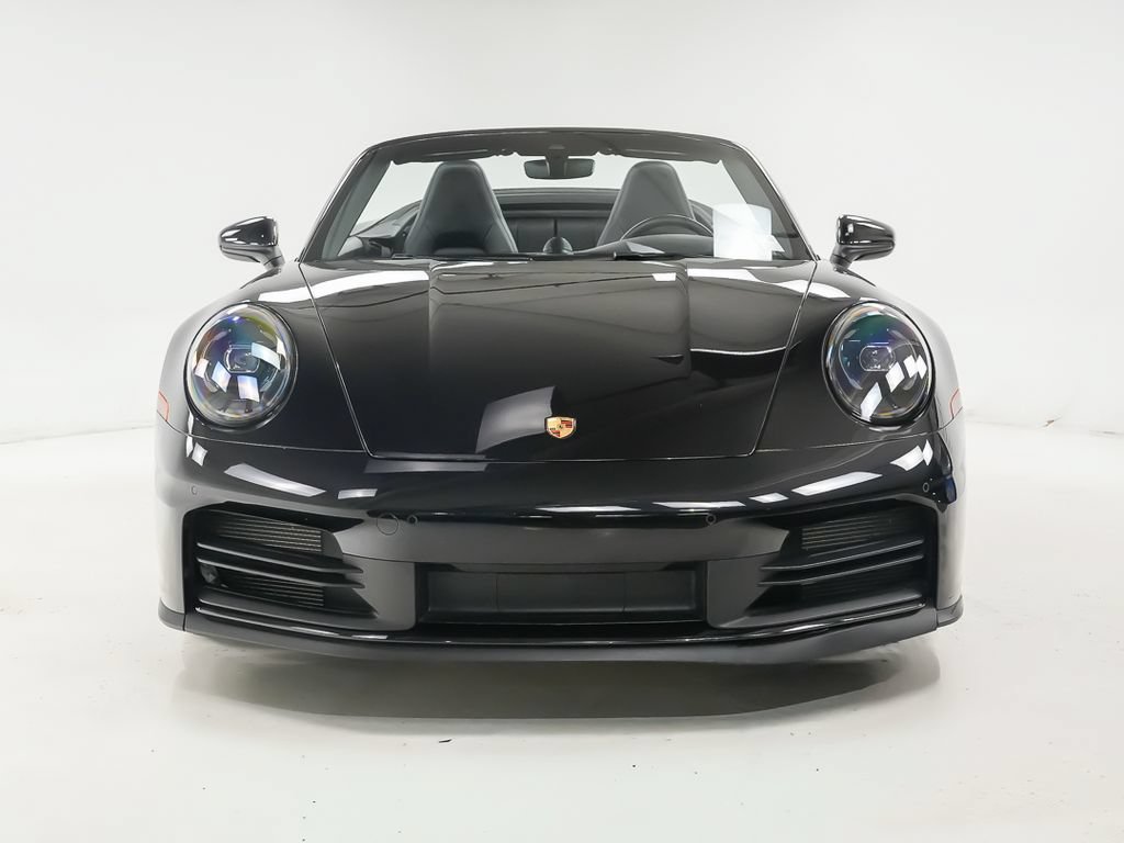 Used 2025 Porsche 911 Carrera RWD image 7