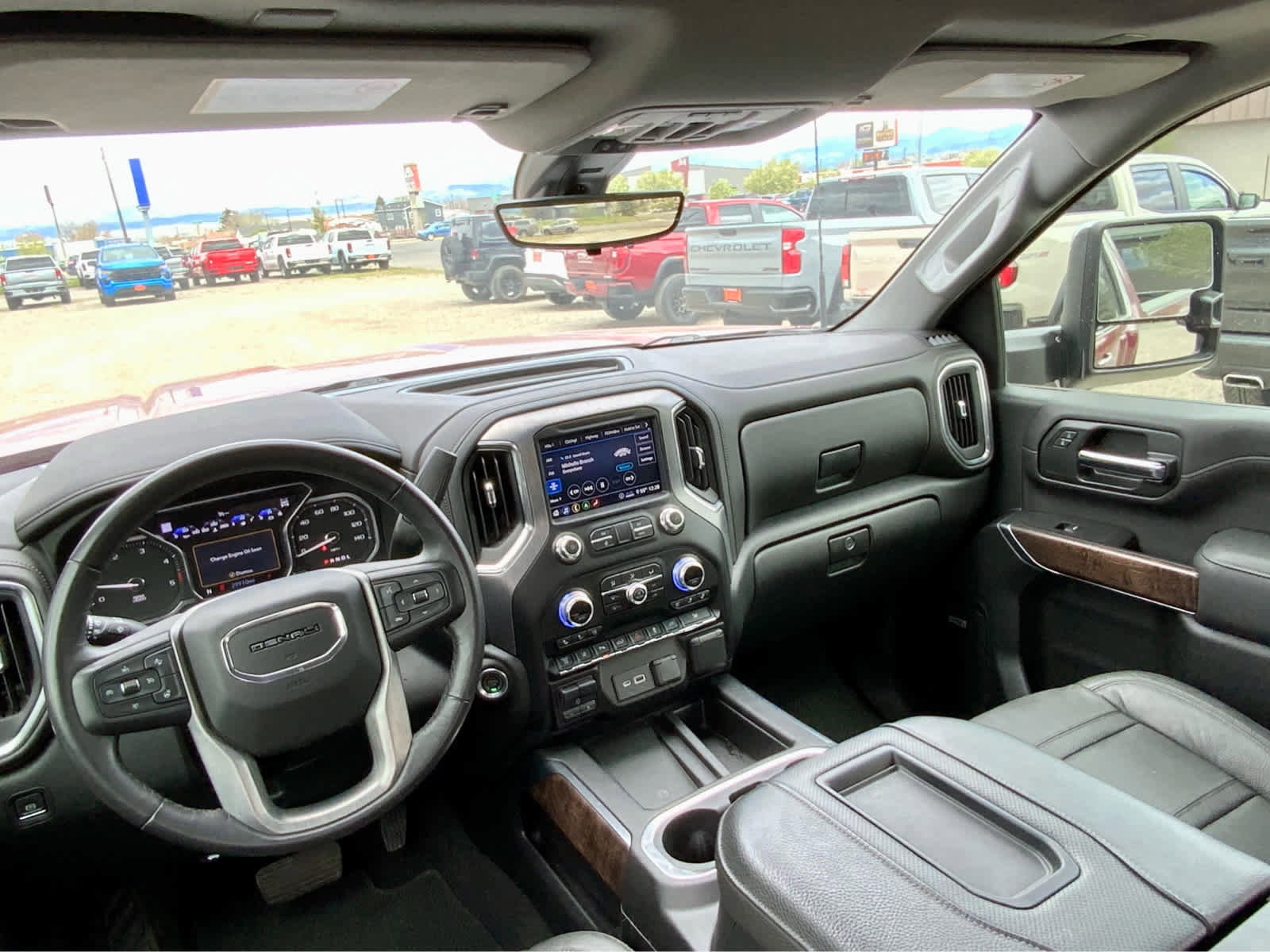 Used 2020 GMC Sierra 3500 Denali w/ Denali Ultimate Package AWD/4WD image 38