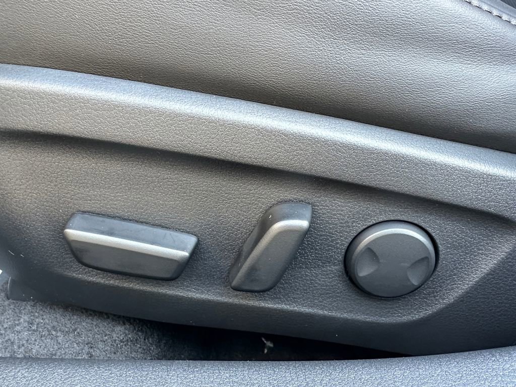 New 2026 MAZDA MAZDA3 2.5 S Hatchback w/ Premium Pkg image 10