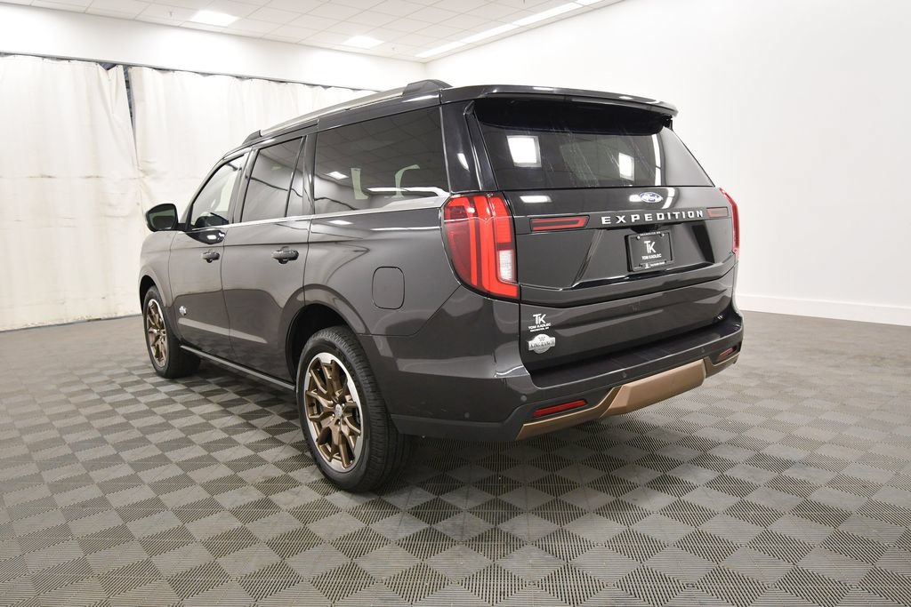 Used 2025 Ford Expedition King Ranch AWD/4WD image 5